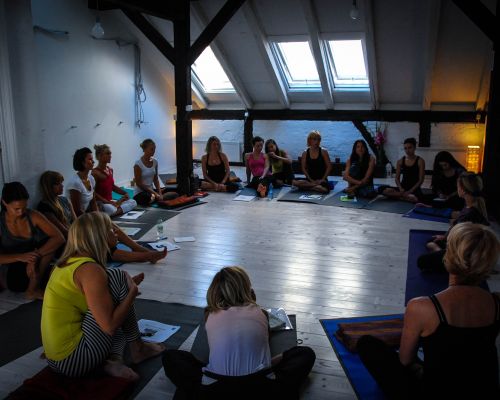 Advanced Vinyasa & Prenatal TTC