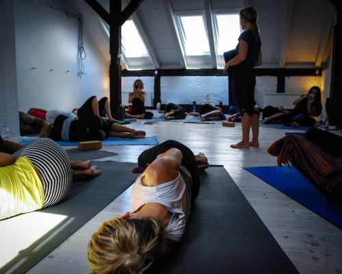 Advanced Vinyasa & Prenatal TTC
