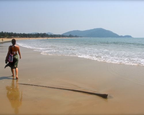 Happy Yoga Tribe (Goa, India)